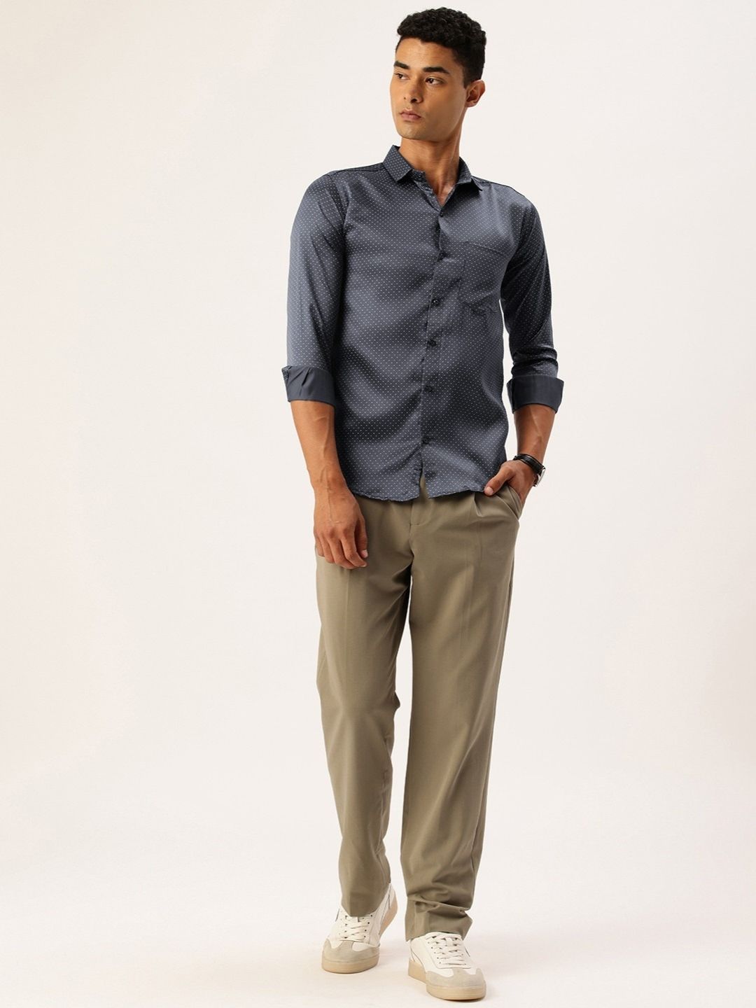 FIFTY TWO Men's Signature Button-Down Shirt – Impeccable Tailoring & Sharp Aesthetics