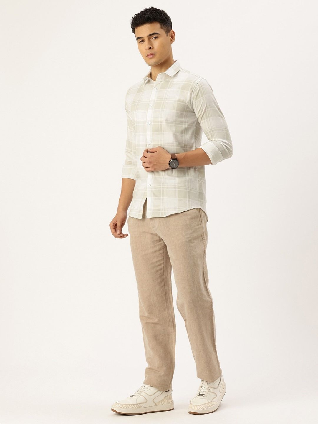 FIFTY TWO Men's Signature Button-Down Shirt – Impeccable Tailoring & Sharp Aesthetics