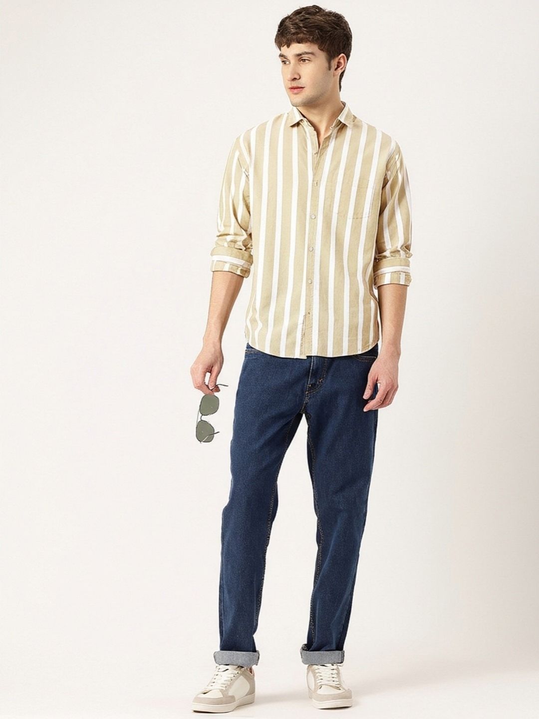 FIFTY TWO Men's Signature Button-Down Shirt – Impeccable Tailoring & Sharp Aesthetics