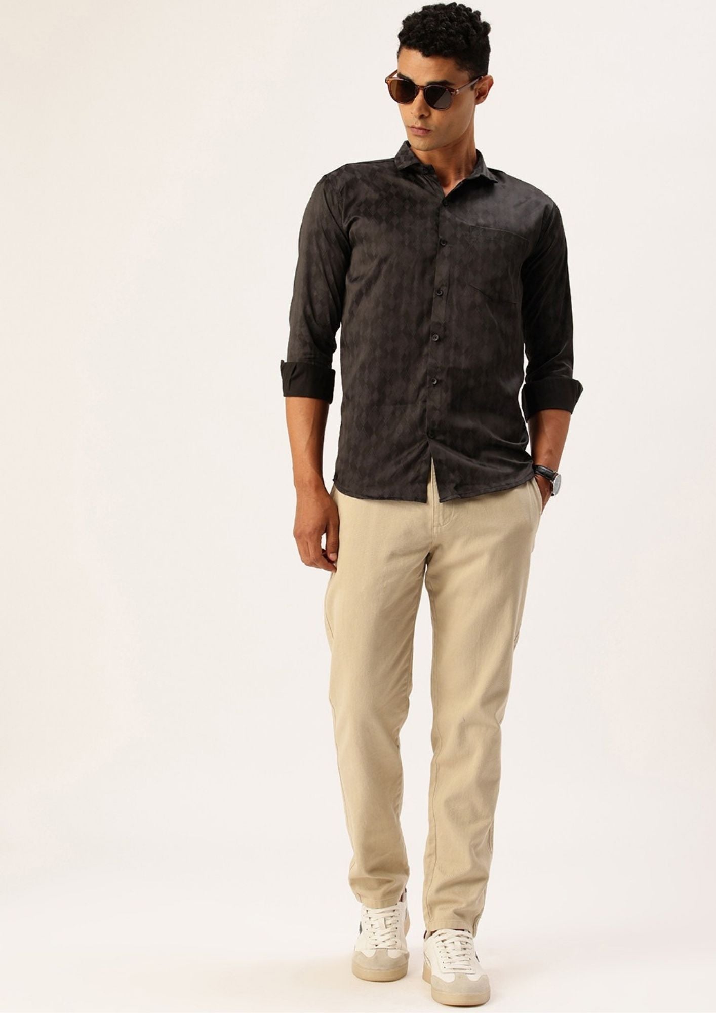 FIFTY TWO Men's Signature Button-Down Shirt – Impeccable Tailoring & Sharp Aesthetics