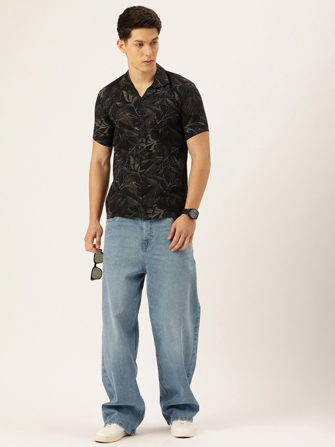 FIFTY TWO Men's Signature Button-Down Shirt – Impeccable Tailoring & Sharp Aesthetics