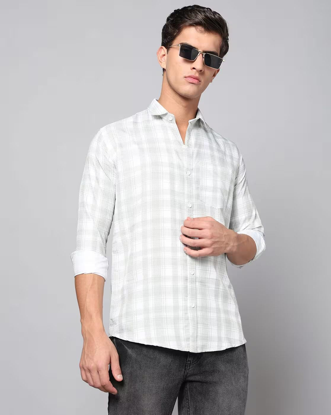 FIFTY TWO Men's Signature Button-Down Shirt – Impeccable Tailoring & Sharp Aesthetics