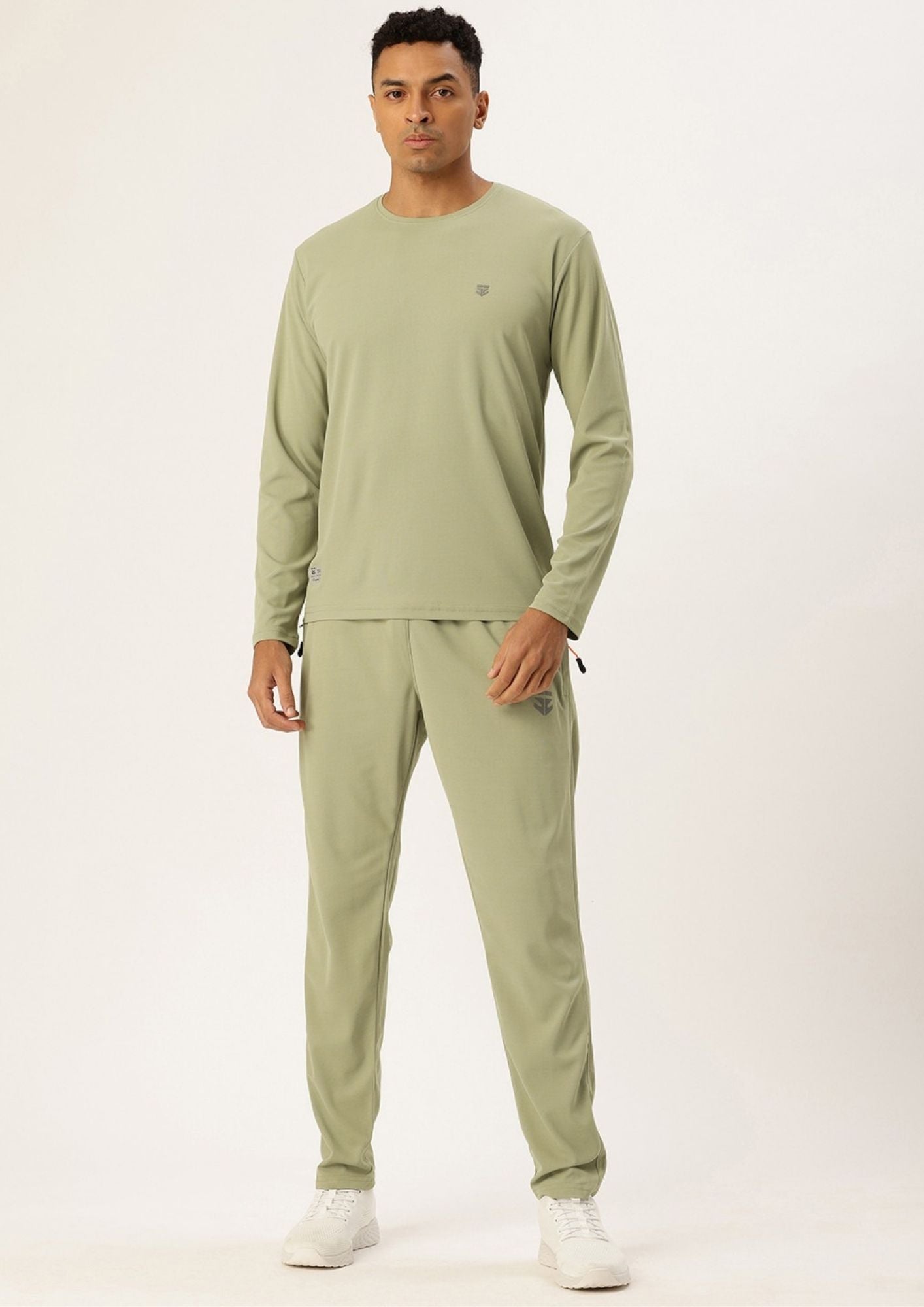SPORTS 52 WEAR Men's Coordinating Premium Tracksuit – Cohesive Style & Supreme Ease
