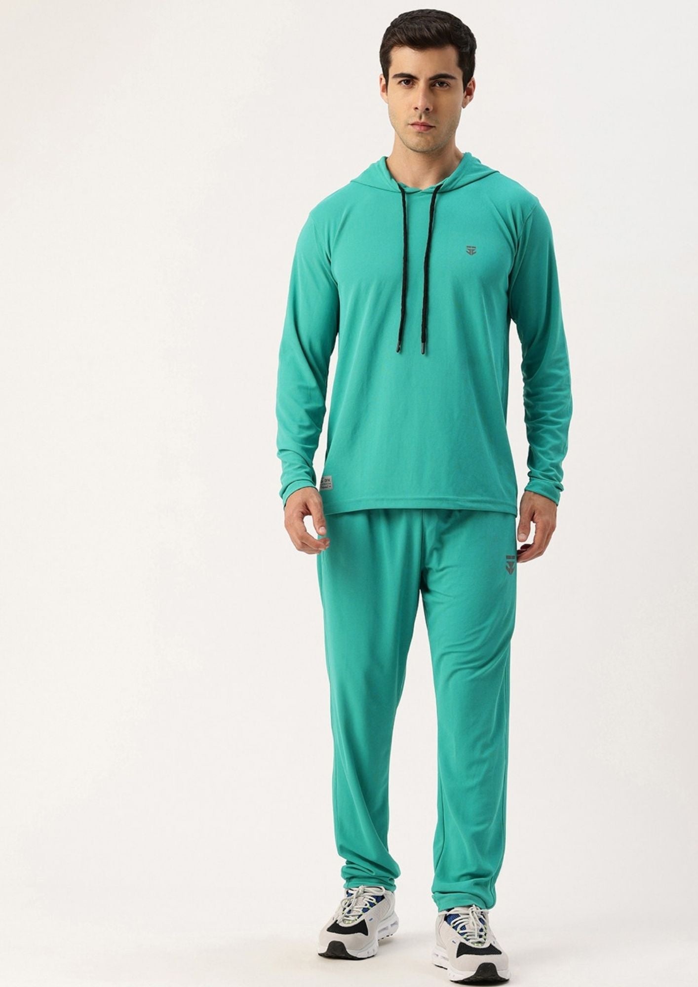 SPORTS 52 WEAR Men's Coordinating Premium Tracksuit – Cohesive Style & Supreme Ease