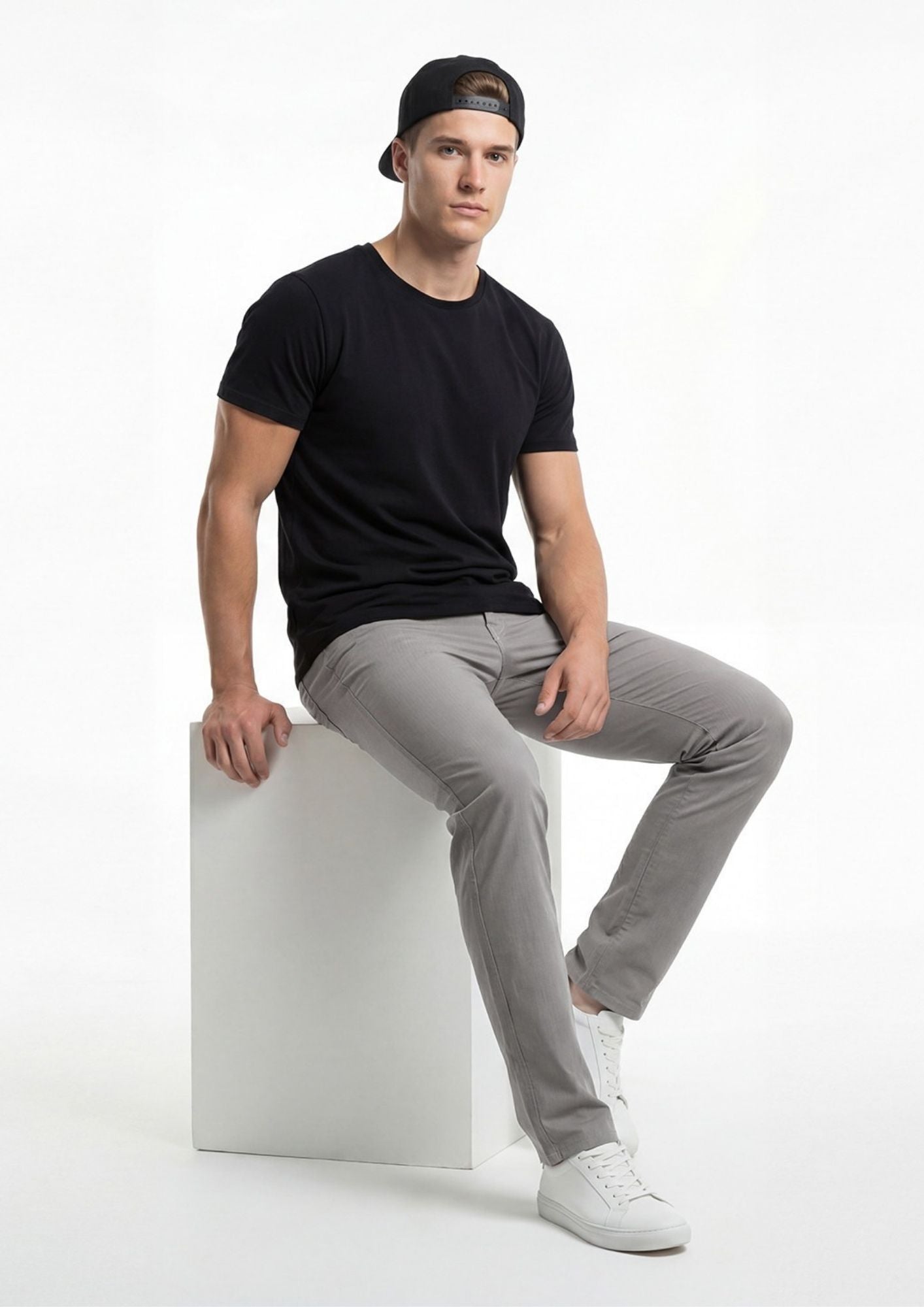 Fifty Two Men's Refined Casual Trousers – Seamless Day-to-Night Versatility