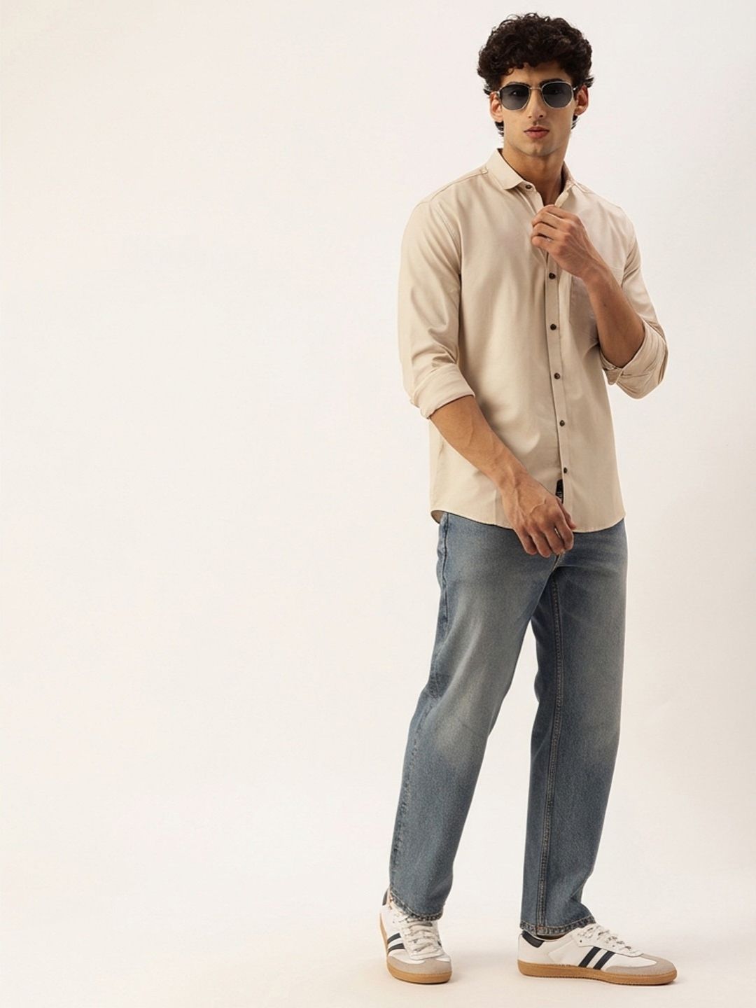 FIFTY TWO Men's Signature Button-Down Shirt – Impeccable Tailoring & Sharp Aesthetics