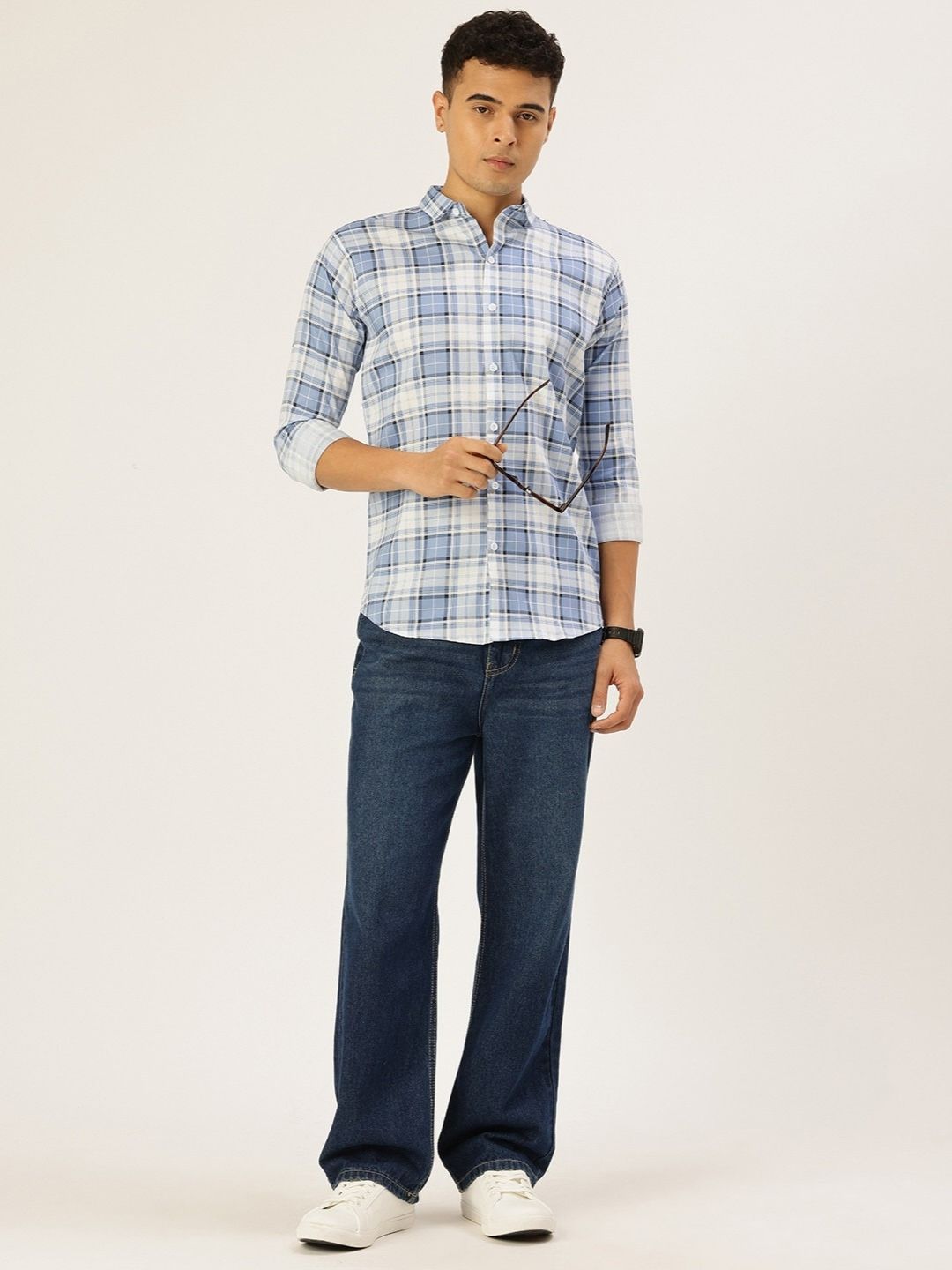 FIFTY TWO Men's Signature Button-Down Shirt – Impeccable Tailoring & Sharp Aesthetics