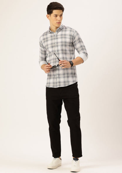FIFTY TWO Men's Signature Button-Down Shirt – Impeccable Tailoring & Sharp Aesthetics