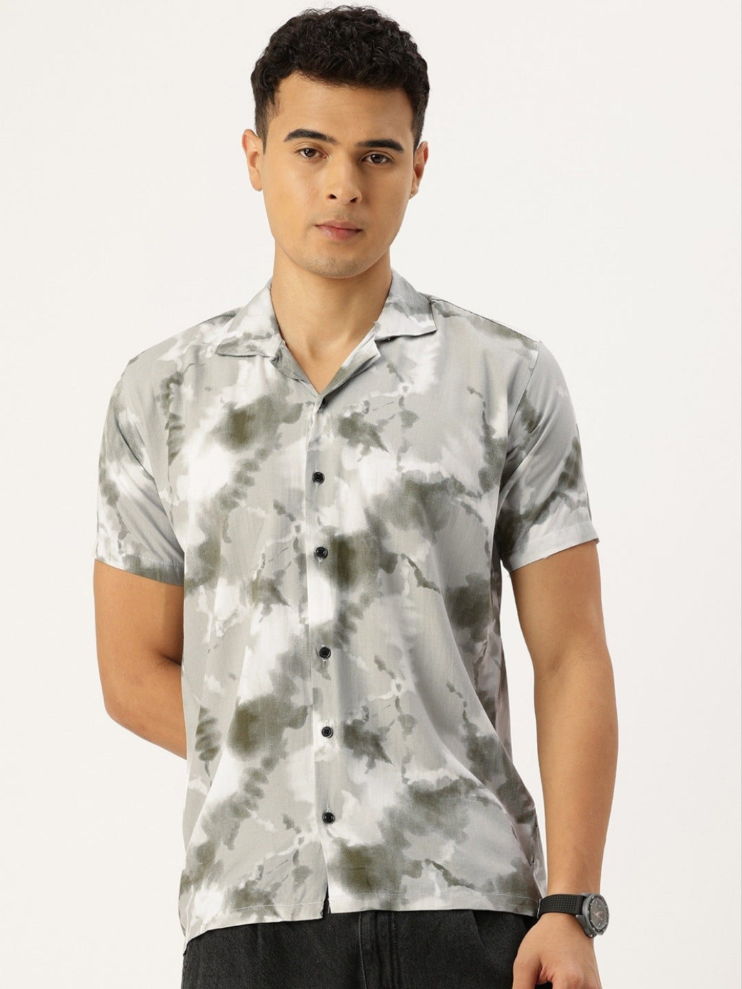 FIFTY TWO Men's Signature Button-Down Shirt – Impeccable Tailoring & Sharp Aesthetics