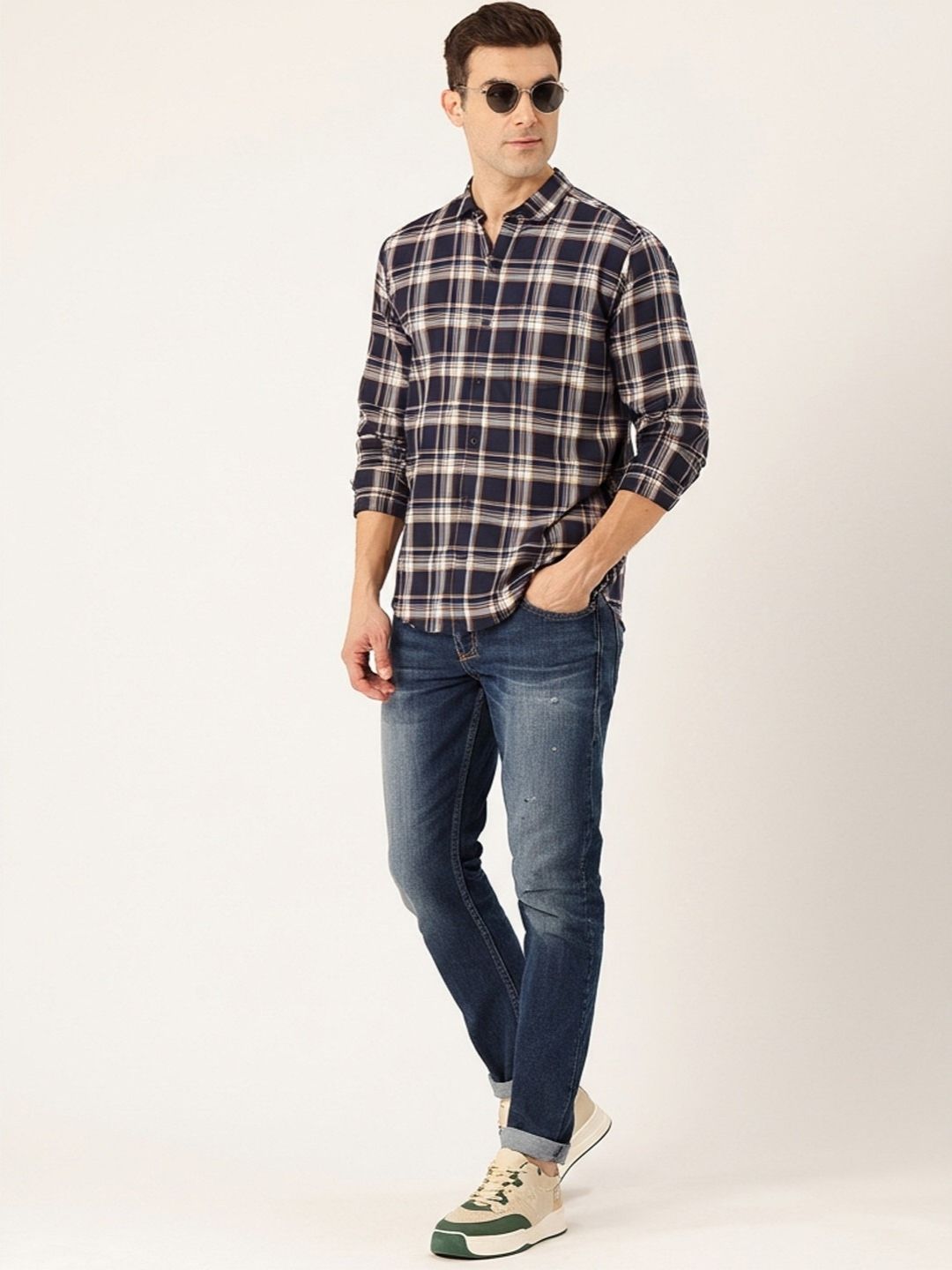 FIFTY TWO Men's Signature Button-Down Shirt – Impeccable Tailoring & Sharp Aesthetics