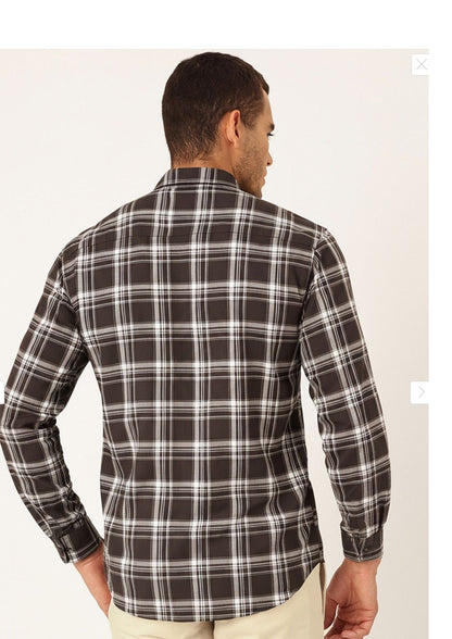 FIFTY TWO Men's Signature Button-Down Shirt – Impeccable Tailoring & Sharp Aesthetics