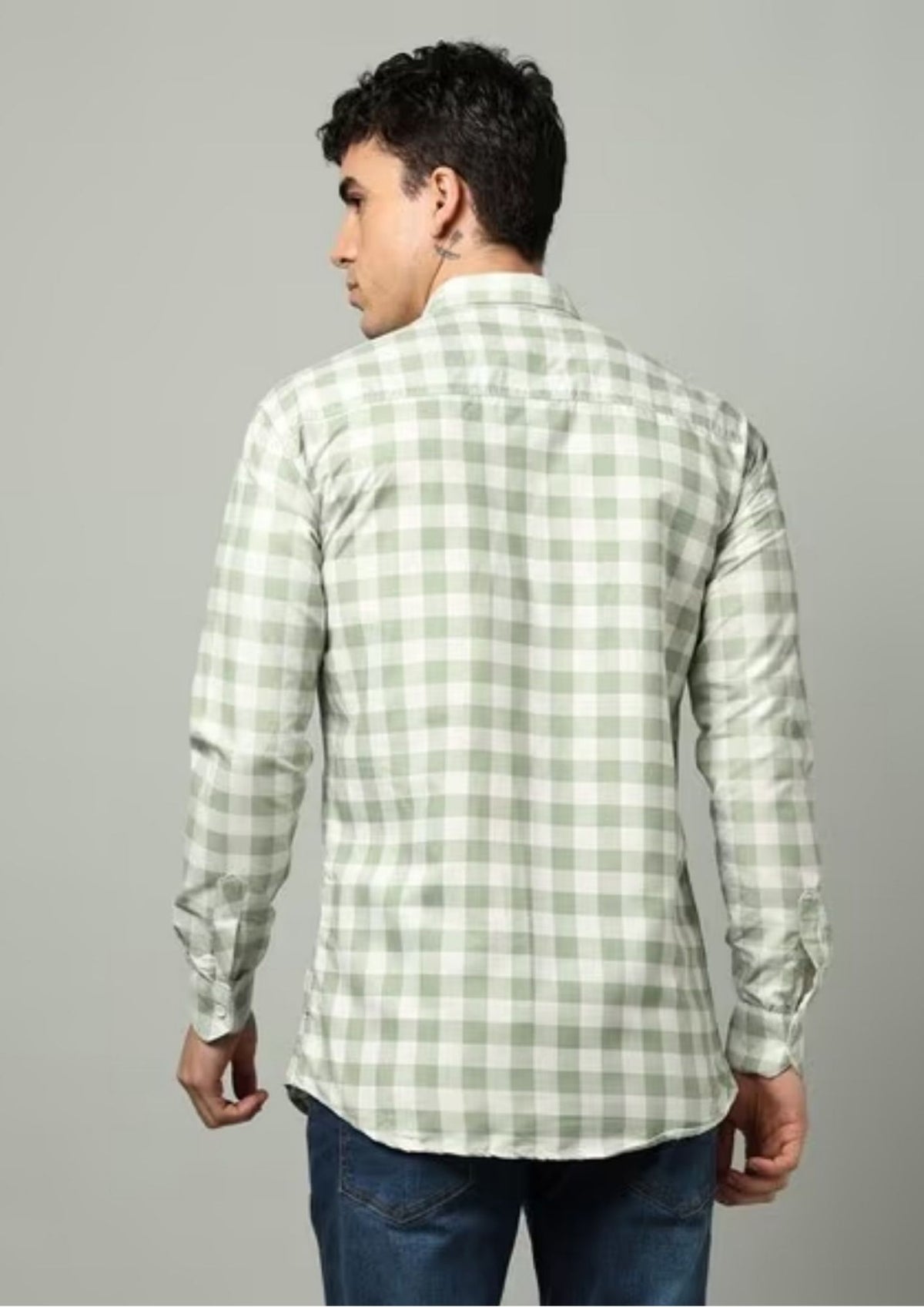 FIFTY TWO Men's Signature Button-Down Shirt – Impeccable Tailoring & Sharp Aesthetics