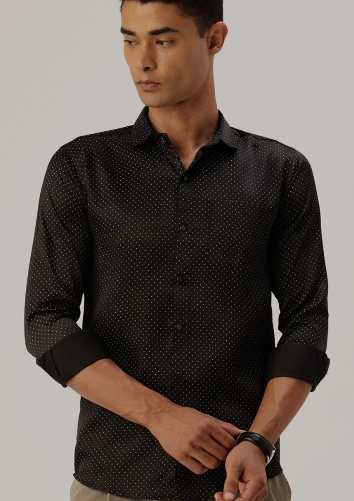 FIFTY TWO Men's Signature Button-Down Shirt – Impeccable Tailoring & Sharp Aesthetics