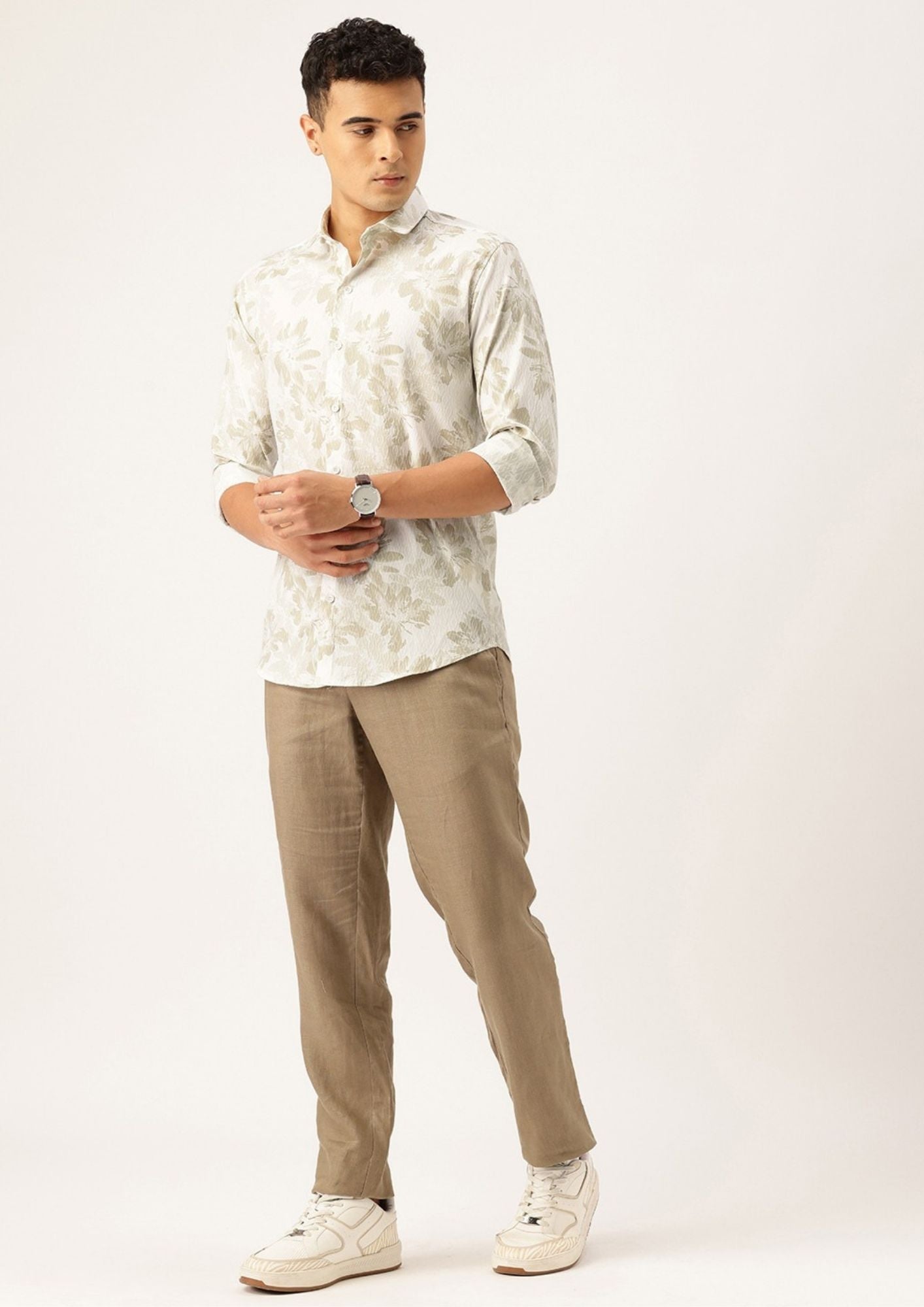 FIFTY TWO Men's Signature Button-Down Shirt – Impeccable Tailoring & Sharp Aesthetics