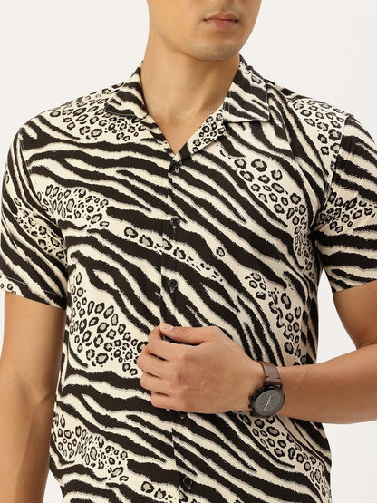FIFTY TWO Men's Signature Button-Down Shirt – Impeccable Tailoring & Sharp Aesthetics