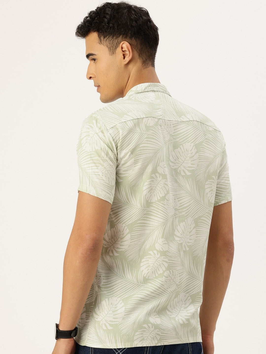 FIFTY TWO Men's Signature Button-Down Shirt – Impeccable Tailoring & Sharp Aesthetics