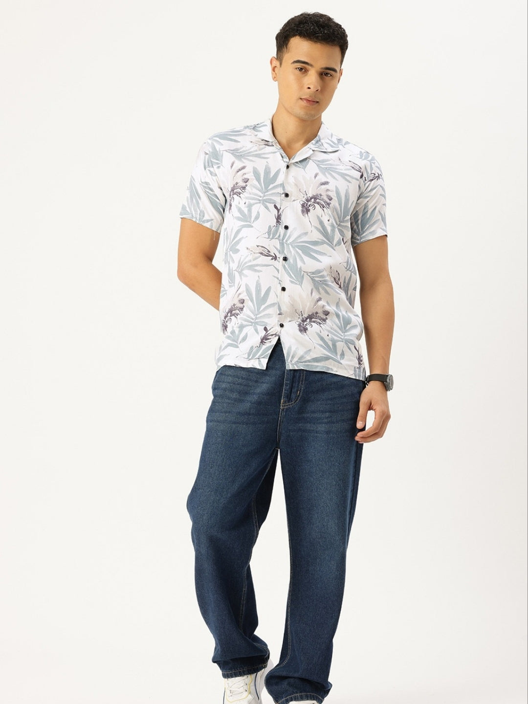 FIFTY TWO Men's Signature Button-Down Shirt – Impeccable Tailoring & Sharp Aesthetics