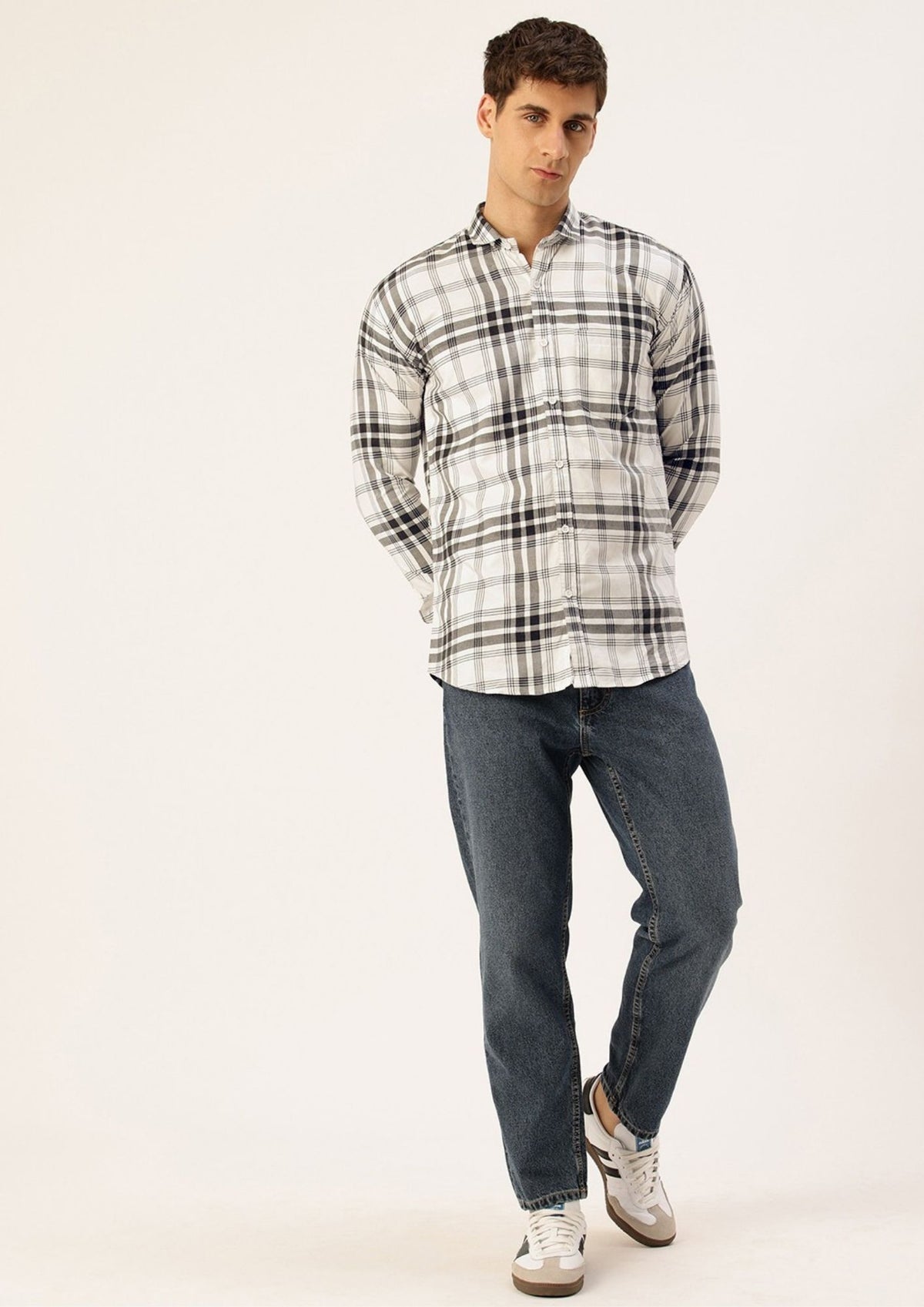 FIFTY TWO Men's Signature Button-Down Shirt – Impeccable Tailoring & Sharp Aesthetics
