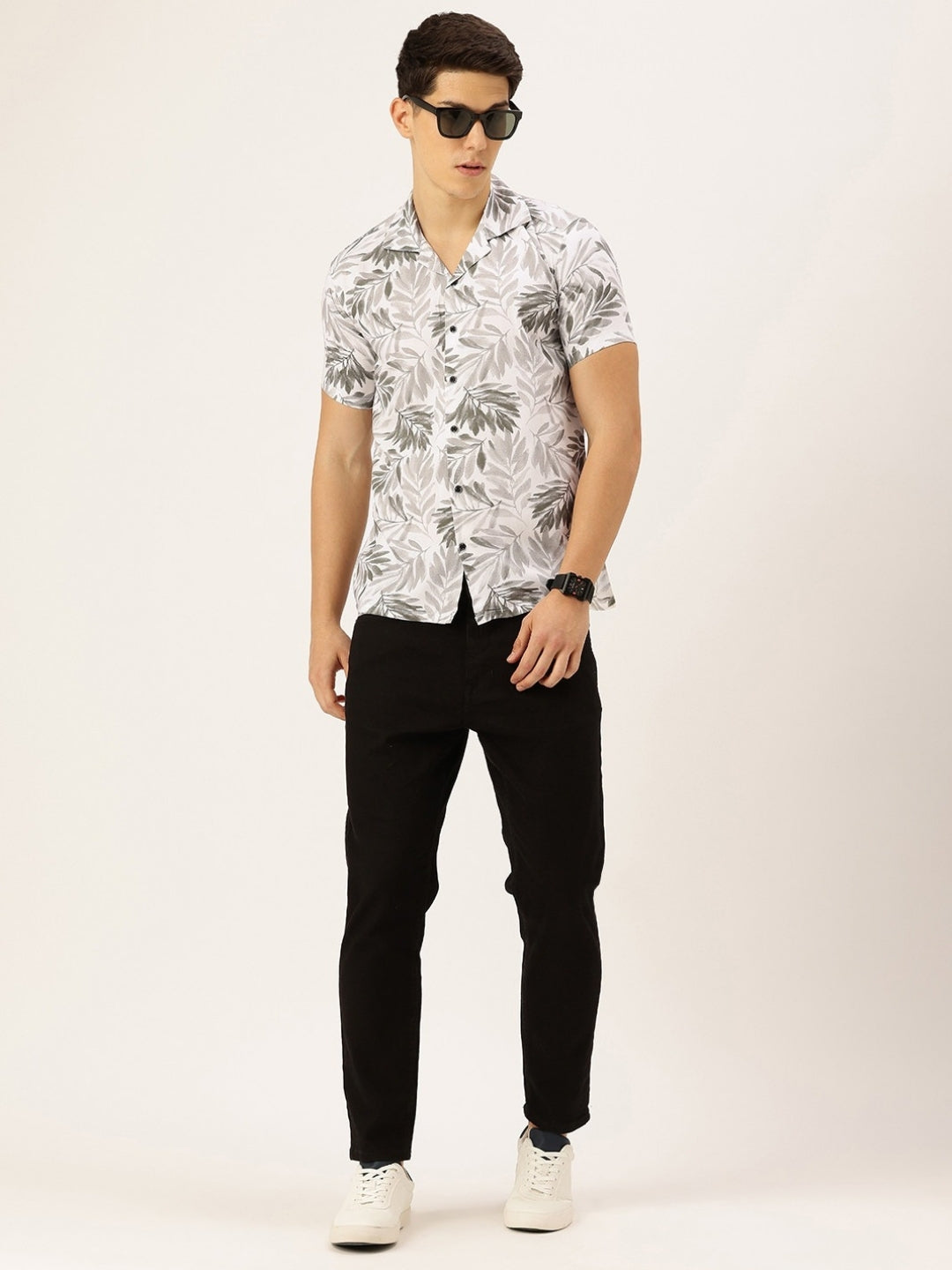 FIFTY TWO Men's Signature Button-Down Shirt – Impeccable Tailoring & Sharp Aesthetics