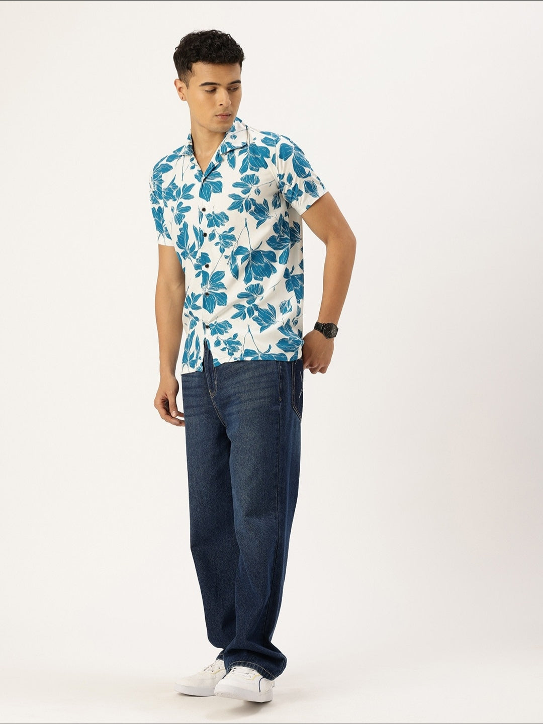 FIFTY TWO Men's Signature Button-Down Shirt – Impeccable Tailoring & Sharp Aesthetics