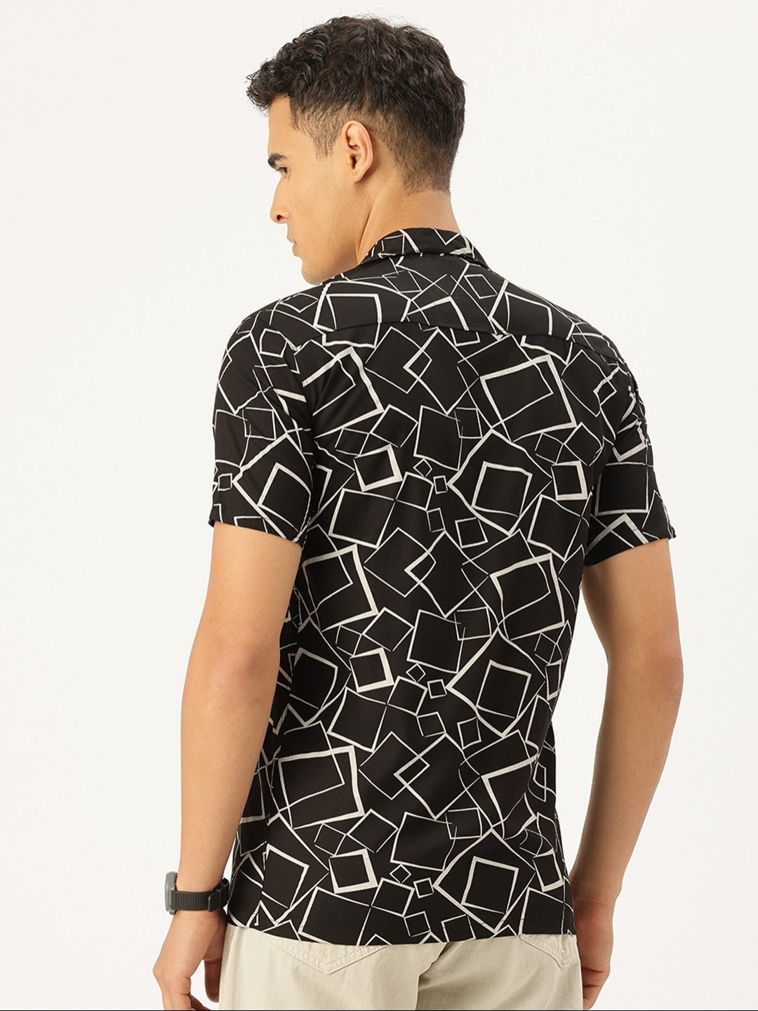FIFTY TWO Men's Signature Button-Down Shirt – Impeccable Tailoring & Sharp Aesthetics