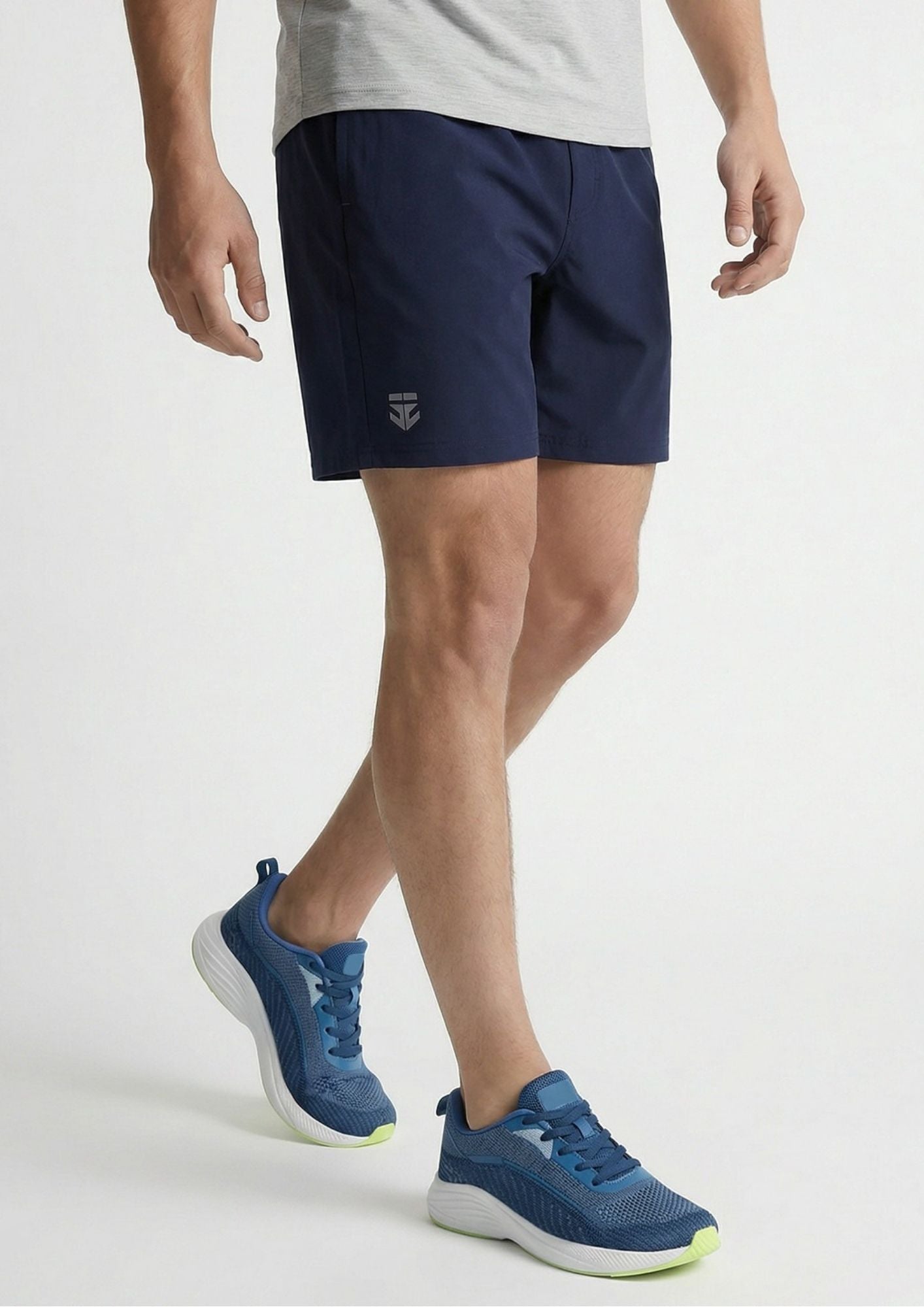Sports 52 Wear Men's Essential Casual Shorts – Laid-back Comfort for Warm Days
