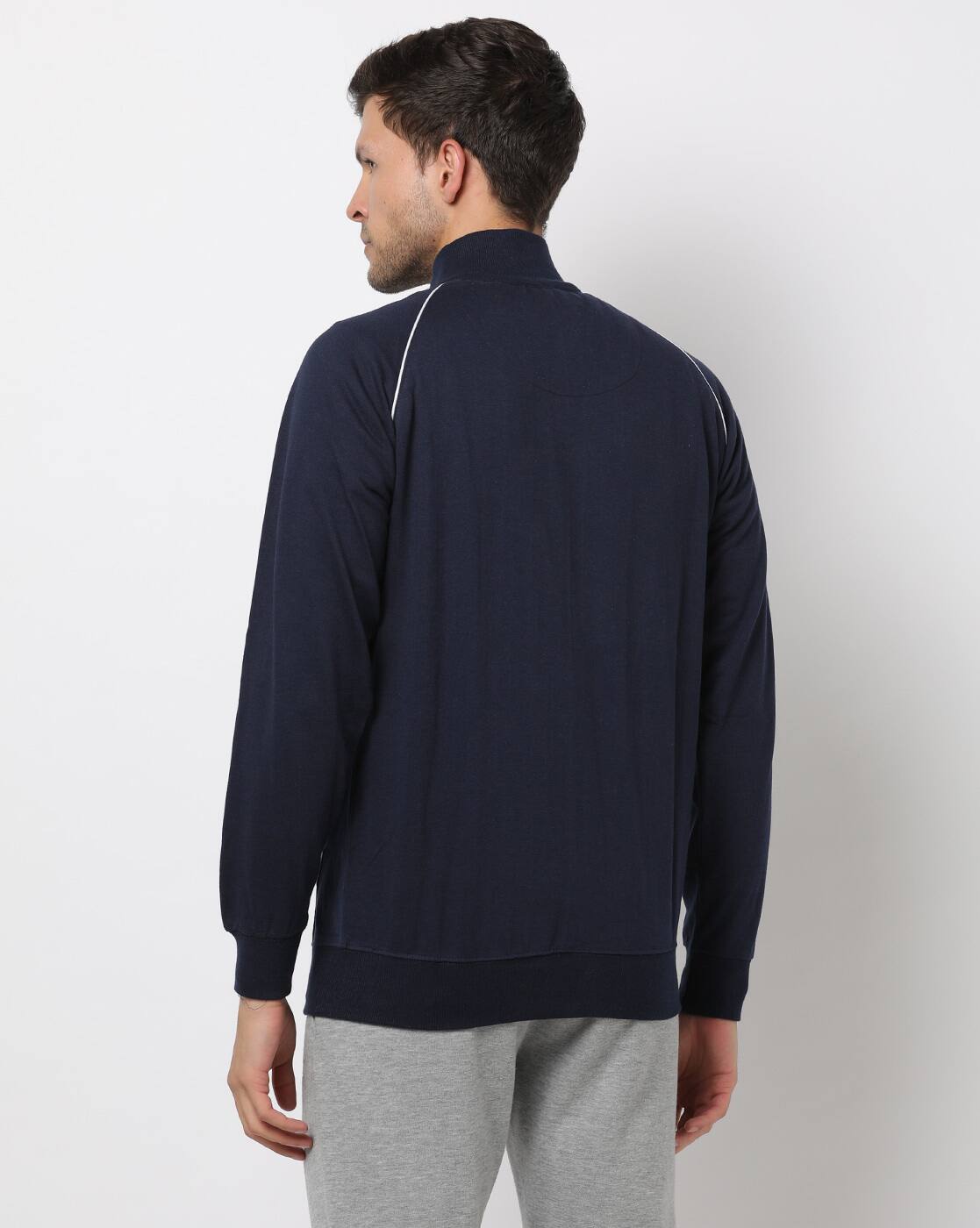 Sports 52 Wear Men's Definitive Outerwear Jacket – Bold Structure & Weather Protection