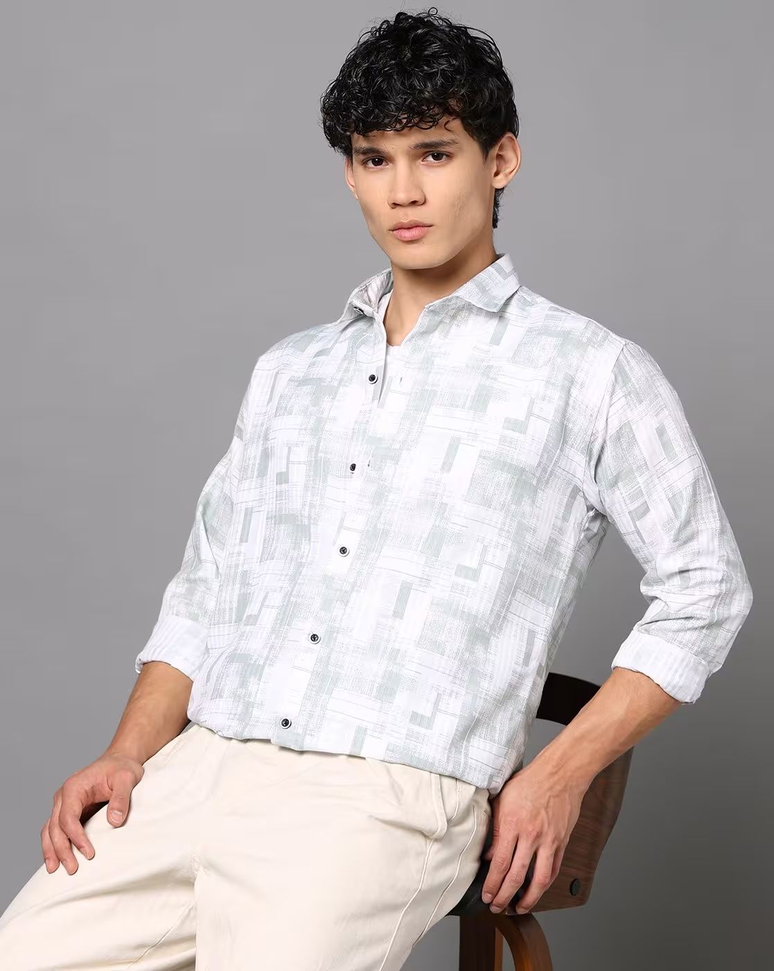 FIFTY TWO Men's Signature Button-Down Shirt – Impeccable Tailoring & Sharp Aesthetics