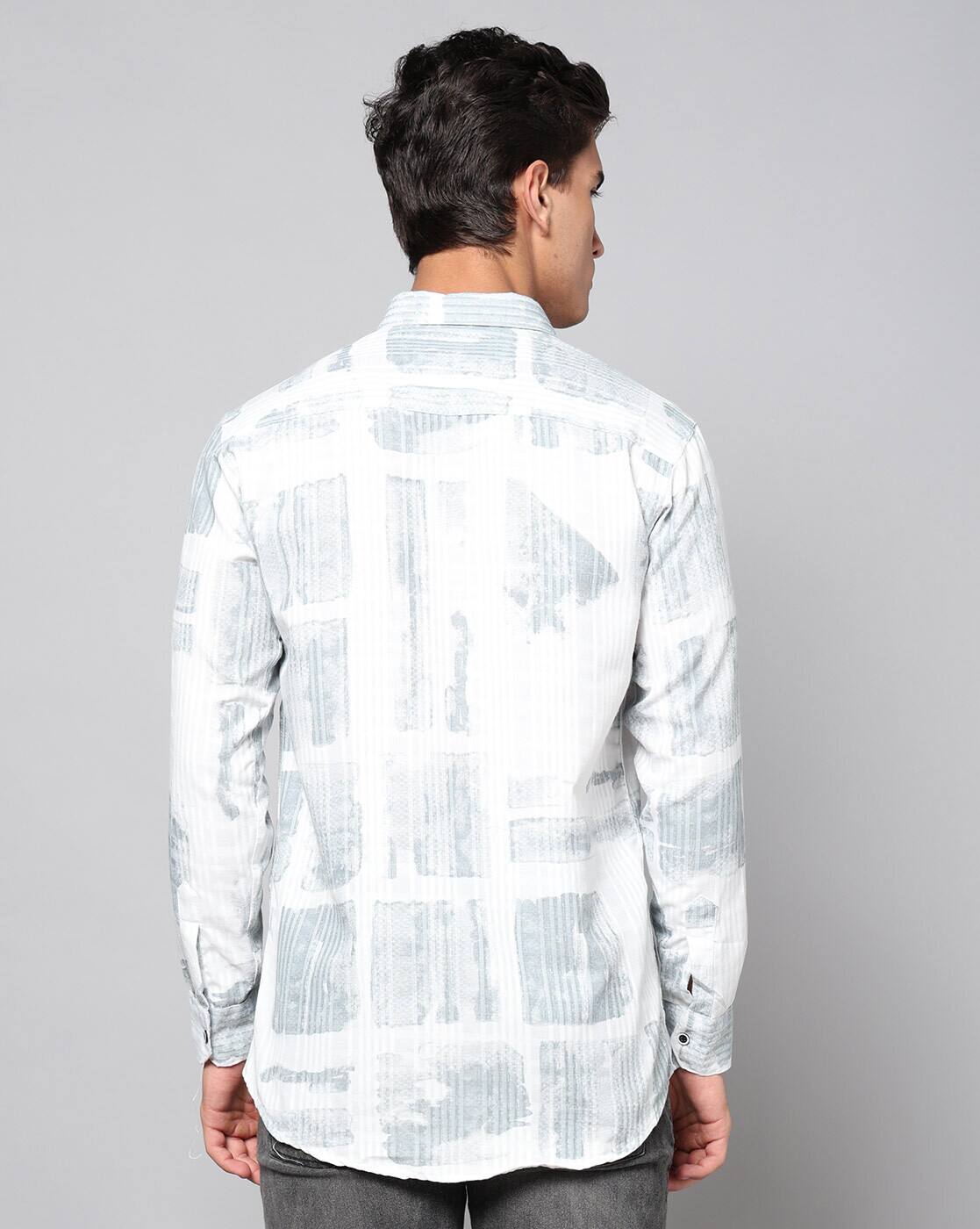 FIFTY TWO Men's Signature Button-Down Shirt – Impeccable Tailoring & Sharp Aesthetics