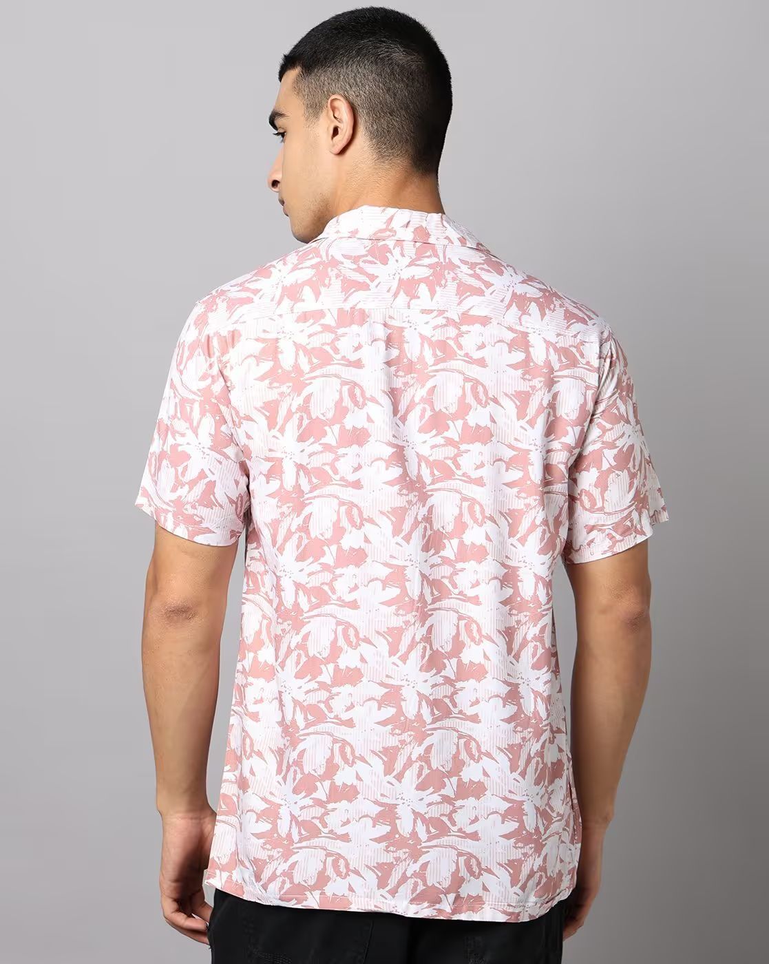 FIFTY TWO Men's Signature Button-Down Shirt – Impeccable Tailoring & Sharp Aesthetics