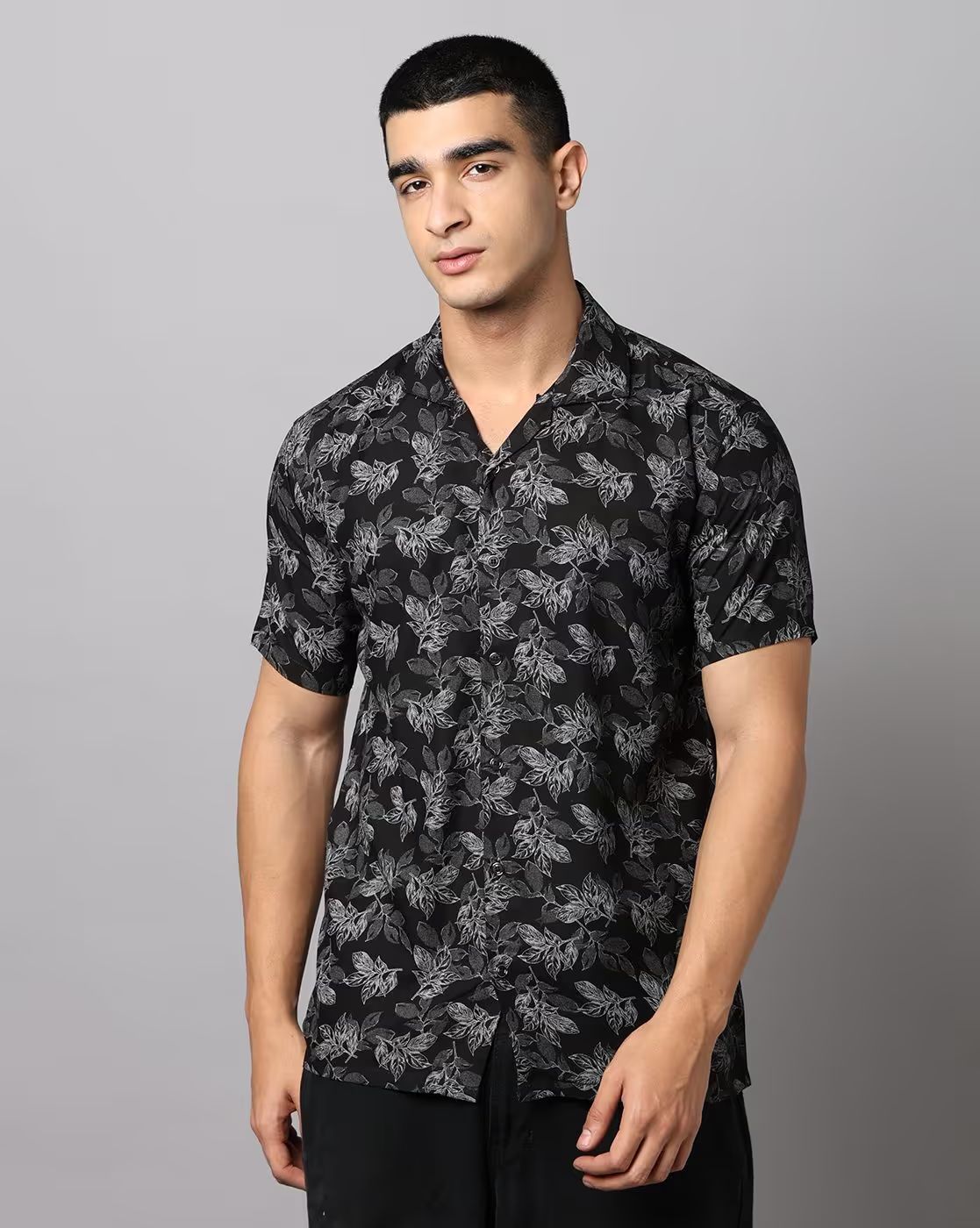 FIFTY TWO Men's Signature Button-Down Shirt – Impeccable Tailoring & Sharp Aesthetics