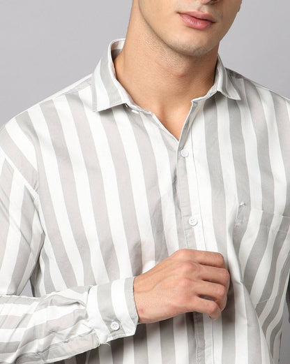 FIFTY TWO Men's Signature Button-Down Shirt – Impeccable Tailoring & Sharp Aesthetics