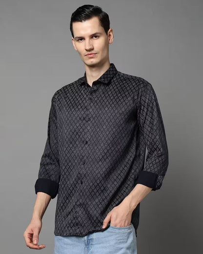 FIFTY TWO Men's Signature Button-Down Shirt – Impeccable Tailoring & Sharp Aesthetics