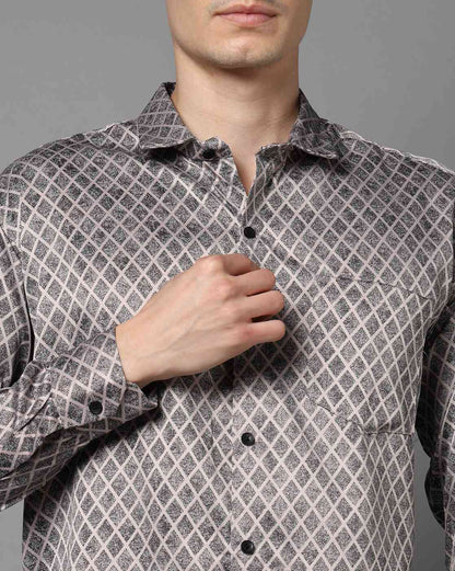 FIFTY TWO Men's Signature Button-Down Shirt – Impeccable Tailoring & Sharp Aesthetics