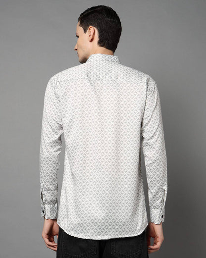 FIFTY TWO Men's Signature Button-Down Shirt – Impeccable Tailoring & Sharp Aesthetics