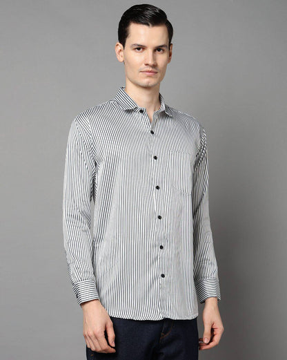 FIFTY TWO Men's Signature Button-Down Shirt – Impeccable Tailoring & Sharp Aesthetics
