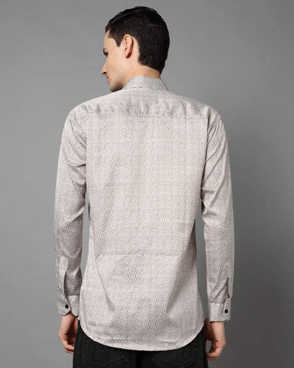 FIFTY TWO Men's Signature Button-Down Shirt – Impeccable Tailoring & Sharp Aesthetics