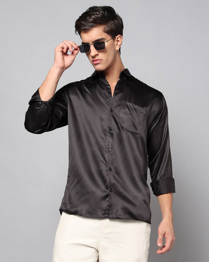FIFTY TWO Men's Signature Button-Down Shirt – Impeccable Tailoring & Sharp Aesthetics
