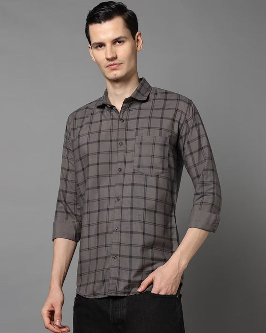 FIFTY TWO Men's Signature Button-Down Shirt – Impeccable Tailoring & Sharp Aesthetics