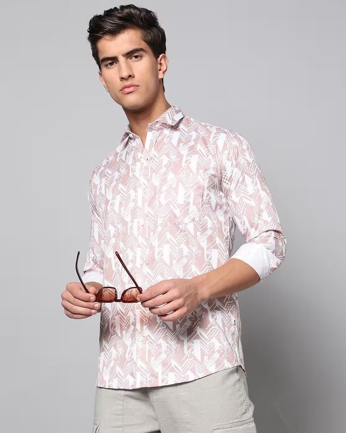 FIFTY TWO Men's Signature Button-Down Shirt – Impeccable Tailoring & Sharp Aesthetics