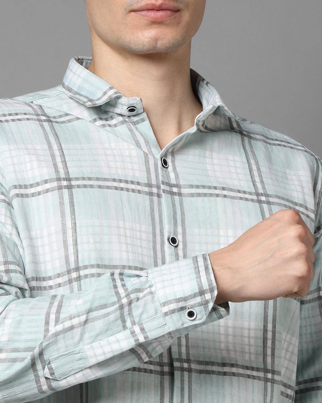 FIFTY TWO Men's Signature Button-Down Shirt – Impeccable Tailoring & Sharp Aesthetics