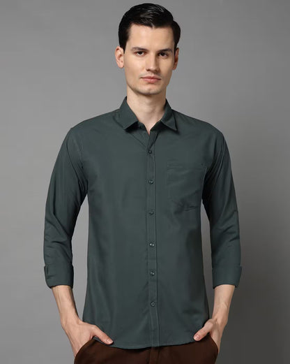 FIFTY TWO Men's Signature Button-Down Shirt – Impeccable Tailoring & Sharp Aesthetics